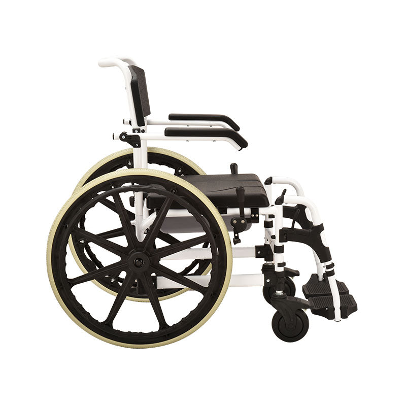 Silla de Baño autopropulsable YK4100